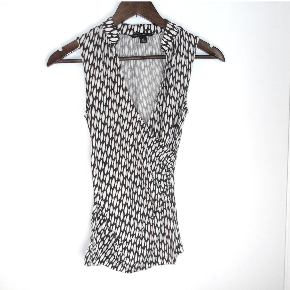 Banana Republic Sleeveless Blouse Brown White‎ Print Wrap Top XS /#5197